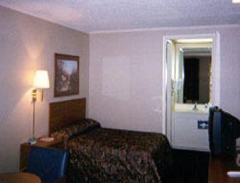 Knights Inn Florence/Cincinnati South Phòng bức ảnh
